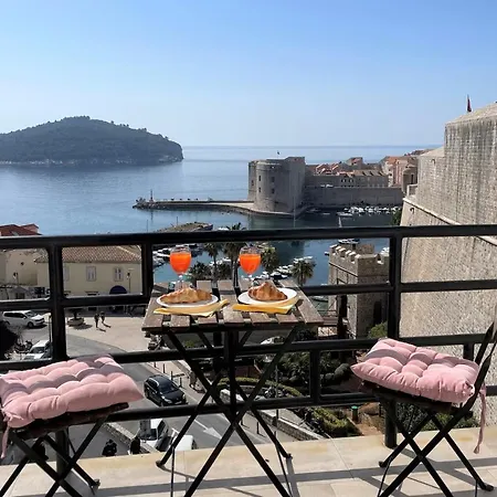 Perfect Balcony - Brizo